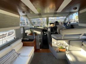 The Floating Home